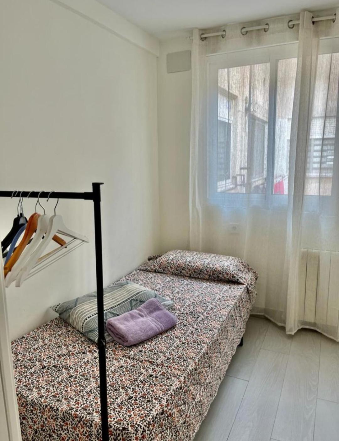 Apartamento Cuidad Ciencias Valencia Exterior foto